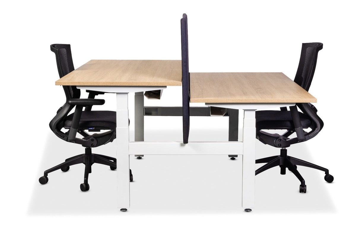 Elektrisch duo bureau Ciao met scherm, één werkplek op stahoogte
