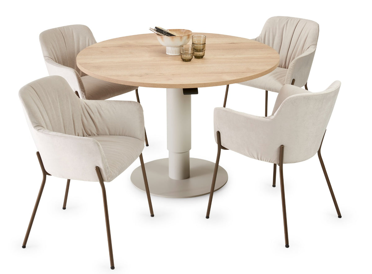Follow meeting in een overlegopstelling met stoelen