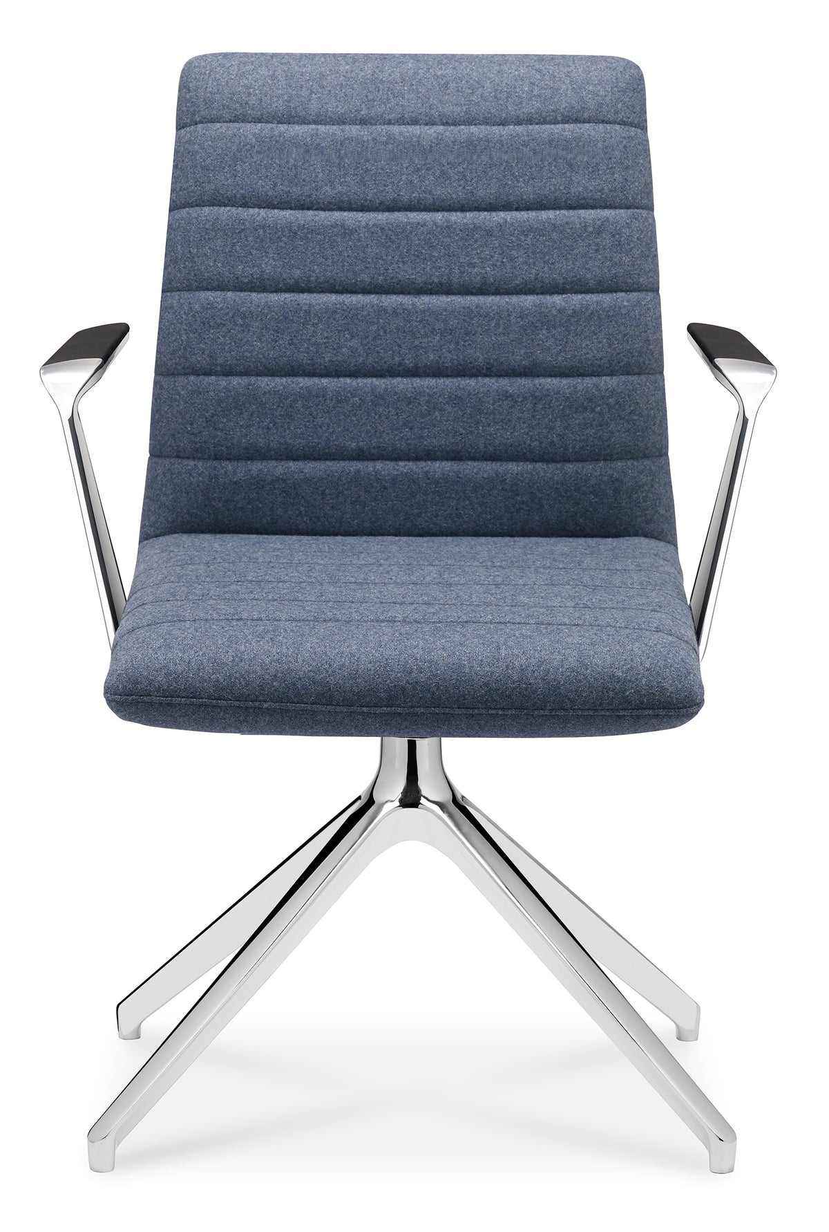 Line stoel in blauw op een gepolijst aluminium pyramideframe, vooraanzicht