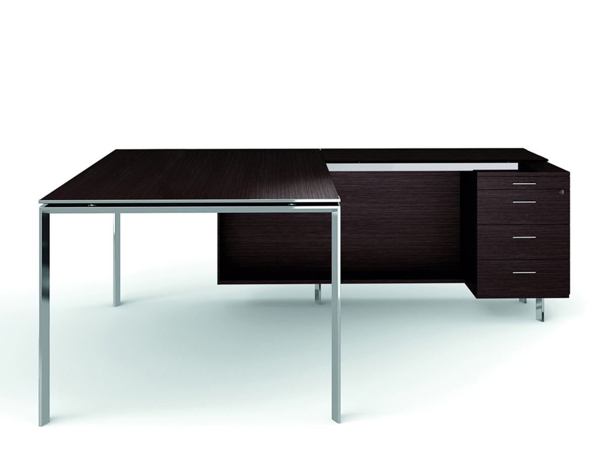 X7 directie hoekbureau in wenge op een aluminium frame