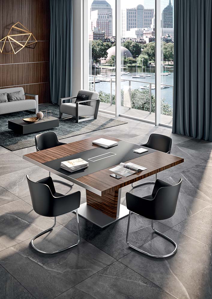 X10 vergadertafel in fineer met stoelen bij een groot raam
