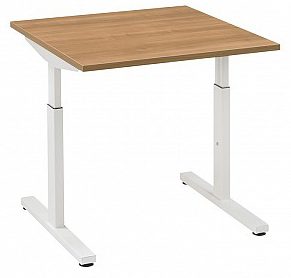 Het vierkante Facto-bureau met notenkleurig blad op een wit frame met telescoopkolommen