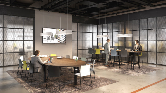 Tmeeting 1 vergadertafel met stoelen opgesteld