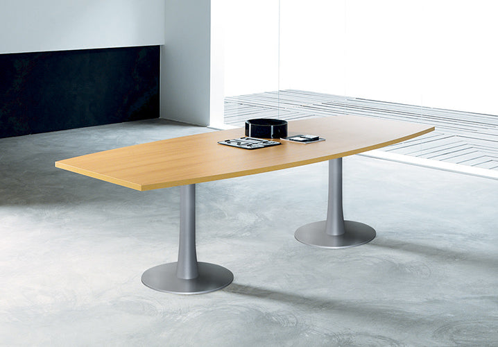 Q4 tonmodel vergadertafel met stoelen