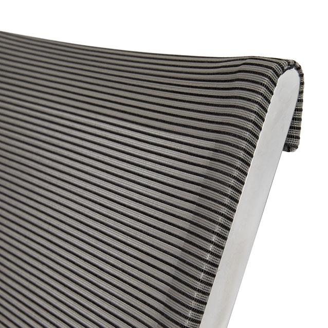 Detail van de netbespanning van vergaderstoel Roxx
